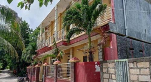 Gallery image of SPOT ON 3605 Clarichie Guest House in Oesapa-besar