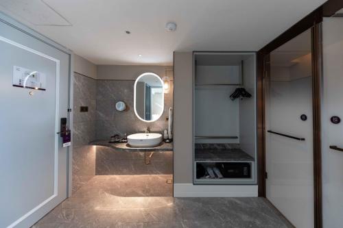 Un baño de Mercure Hotel Shijiazhuang, Zhongshan East Road