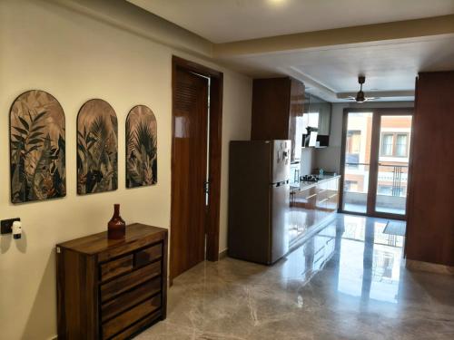 Φωτογραφία από το άλμπουμ του Luxurious 4BHK for Elderly Tourists Medical Tourists and Persons with Enhanced Needs Dwarka Sector 12 στο Νέο Δελχί