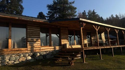 Φωτογραφία από το άλμπουμ του Heshkili huts and cabins Svaneti σε Keshkili