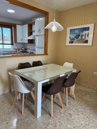 Acogedor apartamento, tranquilo y luminoso