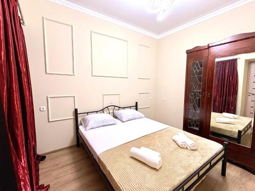 Ένα ή περισσότερα κρεβάτια σε δωμάτιο στο Panorama Gora