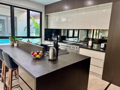 Gallery image of Stylish Subiaco Gem in Perth