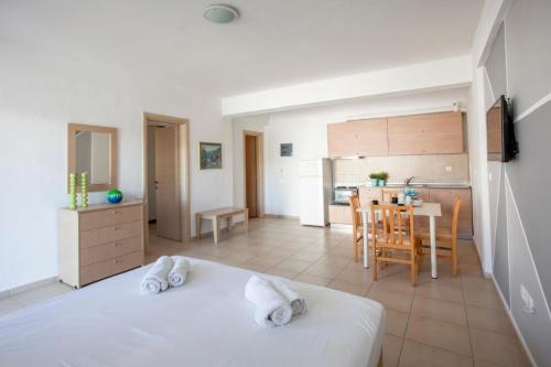 Postel nebo postele na pokoji v ubytování Serenity Garden House