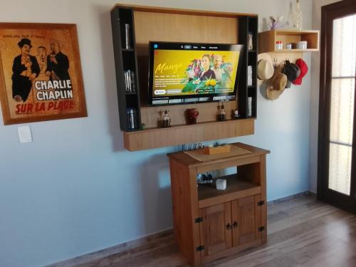 TV/Unterhaltungsangebot in der Unterkunft A Casa Amarela - Morada dos Maçaricos - Tranquilidade próxima ao mar