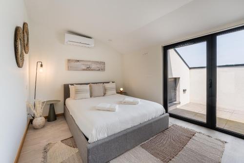 Sunny one bedroom apartment