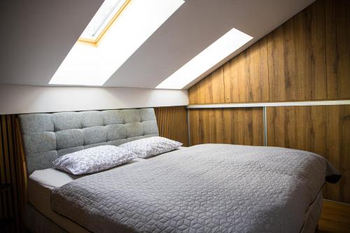 Postel nebo postele na pokoji v ubytování Apartment - Golden Fox 18 - Pohorske terase