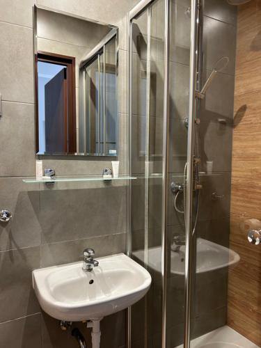 Grodzka B&Bにあるバスルーム