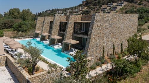 Bazén v ubytování Gialova Hills 8 nebo v jeho okolí