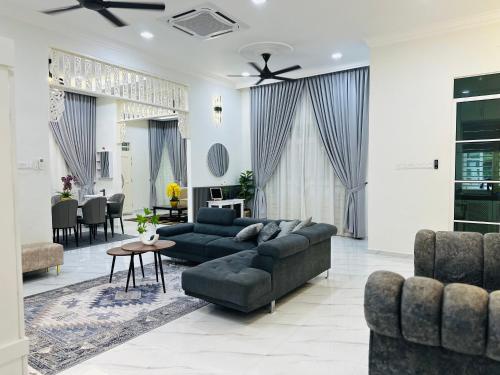 Posezení v ubytování The Payong House