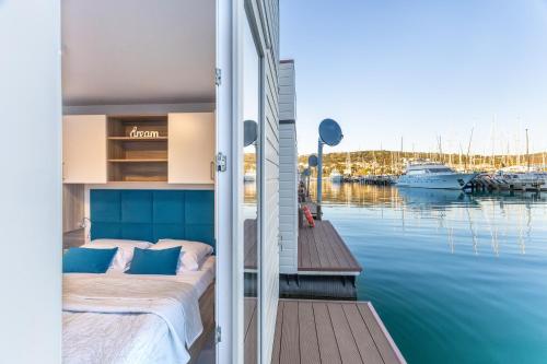 Bonita HouseBoat Apartment Portorose