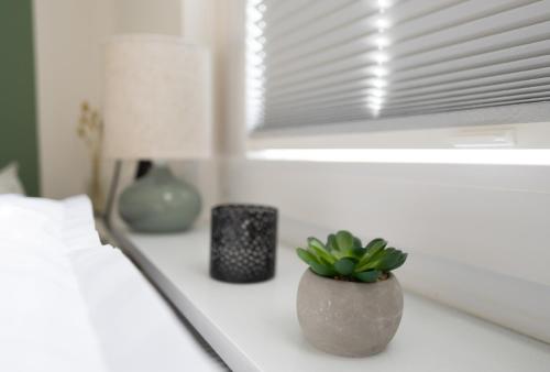 Photo de la galerie de l'établissement Wohlfühl-Apartment Waldschimmer, Extra Komfort für Business & Urlaub, à Unterlüß