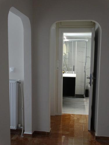 Central Apartment near Panathenaic Stadium & University