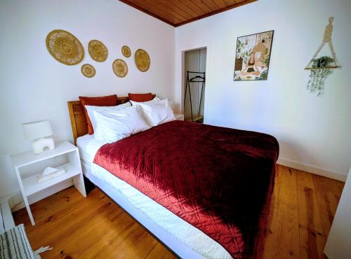 Postel nebo postele na pokoji v ubytování Downtown Guesthouse