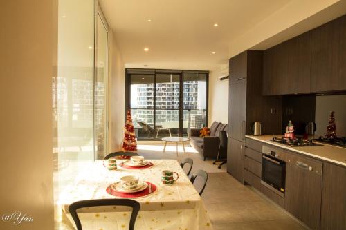 Η κουζίνα ή μικρή κουζίνα στο Perfect Fireworks & Victoria Market