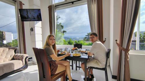 Restaurace v ubytování Kandy Alpine Breeze