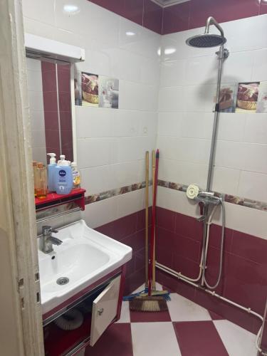 Ένα μπάνιο στο apartment in a quiet area