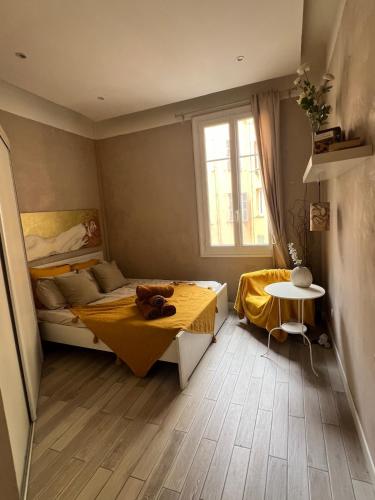 Perfectly located 1 bed apartment - Port of Nice