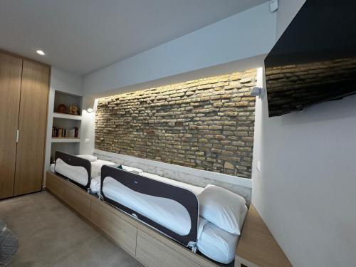 AVLI Central Athens Hideaway Walk to All Attractions