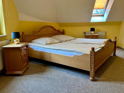 Postel nebo postele na pokoji v ubytování Hotel La-Pergola