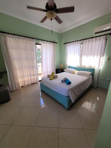 Ένα ή περισσότερα κρεβάτια σε δωμάτιο στο B&B Pavillion