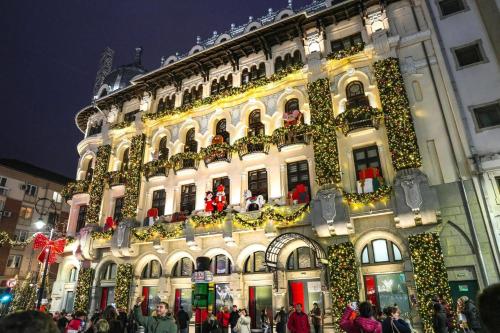 Το κτήριο όπου στεγάζεται  το διαμέρισμα