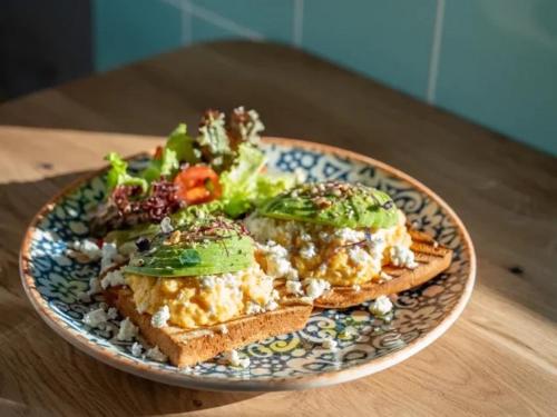 Jídlo v apartmánu nebo okolí