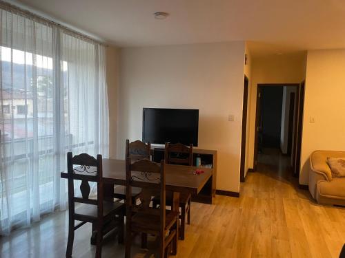 Fotografie z fotogalerie ubytování Cómodo y acogedor departamento amoblado v destinaci Cochabamba