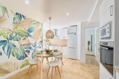 Penthouse - Private Rooftop Terrace, 2min to Beach