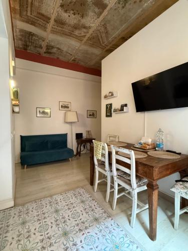 Vatican family apartment near Saint Peter - 2 bedrooms - 2 bathrooms - free WiFi