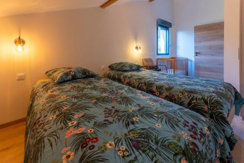 Charmant chalet, spacieux, proche du lac, vue sur la montagne