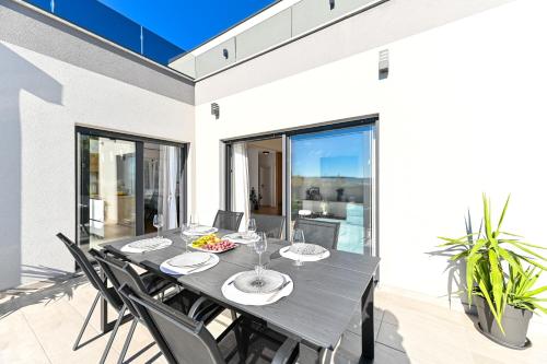 Villa Apricus CRO