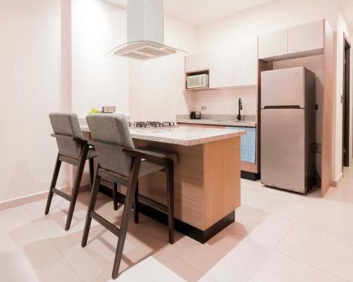 Kuchyň nebo kuchyňský kout v ubytování Mazatlan Apartment with Pool and Near Beach