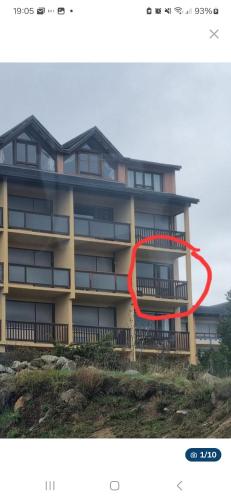 LES ISARDS F2 Cabine FONT ROMEU Vue Montagne