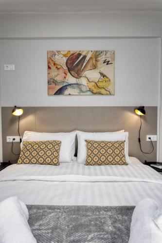 V P Trikala Luxury Suites