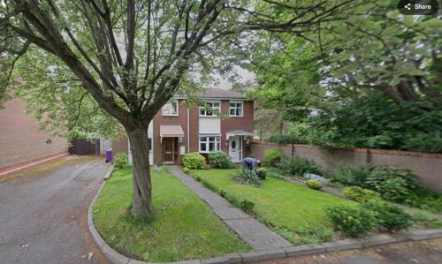 Zahrada ubytování A Four Bedroom House