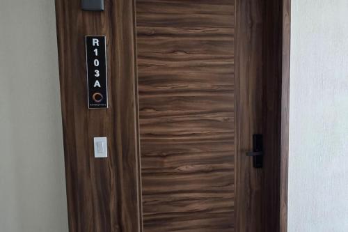 Φωτογραφία από το άλμπουμ του Encantame Soleil 1st floor 2Br lockoff Sleeps8 σε Playa Encanto