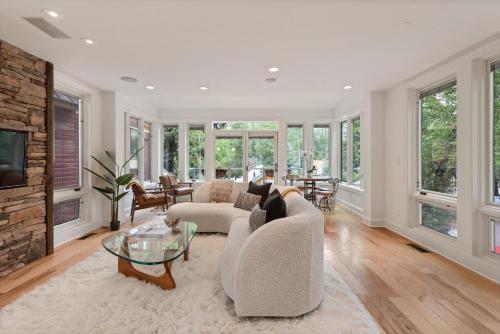 Foto sihtkohas Aspen asuva majutusasutuse Aspen Eleve Serene 3BR Retreat with Hot Tub galeriist