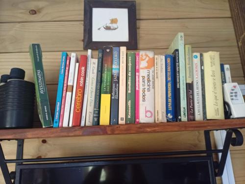 Η βιβλιοθήκη της παραθεριστικής κατοικίας