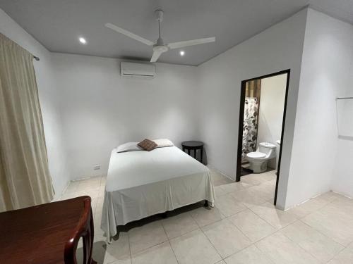 Postel nebo postele na pokoji v ubytování Casa playa