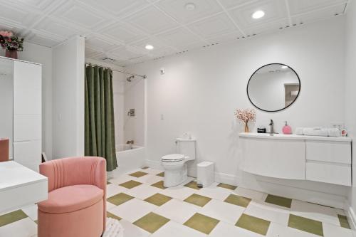 Koupelna v ubytování Diamond on Seneca