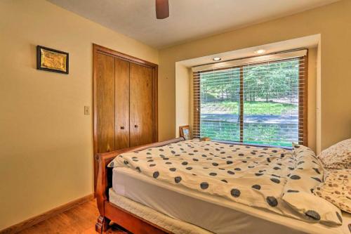 Voodi või voodid majutusasutuse Mountain View Cottage toas