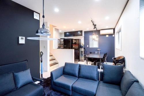 30 sec to Station,4min to Skytree,82sqm,Sleeps 8,Free Parking,Close to Akihabara Asakusa Ueno