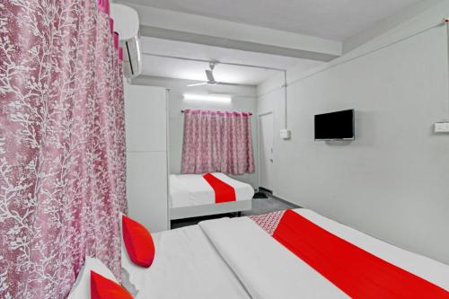 Μια τηλεόραση ή/και κέντρο ψυχαγωγίας στο Super Hotel O Moonlight Inn