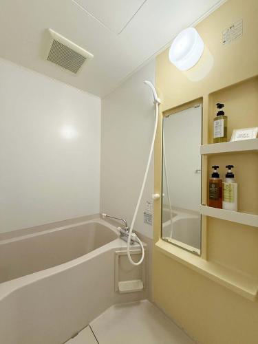 Grandeur by b hotel - Riverside Studio Near Peace Park