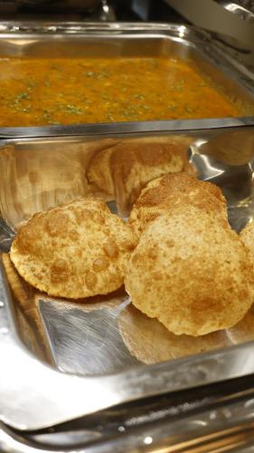 Φαγητό σε αυτό το διαμέρισμα ή κάπου εκεί κοντά