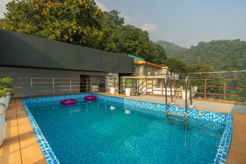 Πισίνα στο ή κοντά στο Perfectstayz Premium Pinaaki - Ganges View