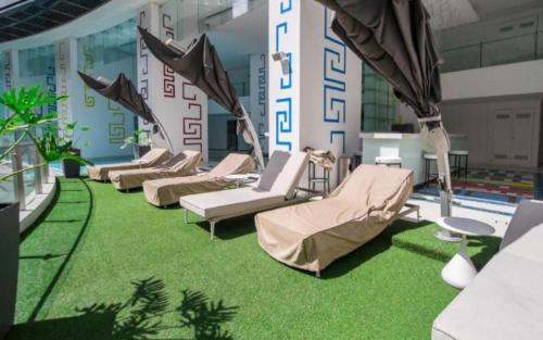 Fotografie z fotogalerie ubytování New 2BR Suite Milano Residences Poblacion Makati 110sqm v destinaci Sampong