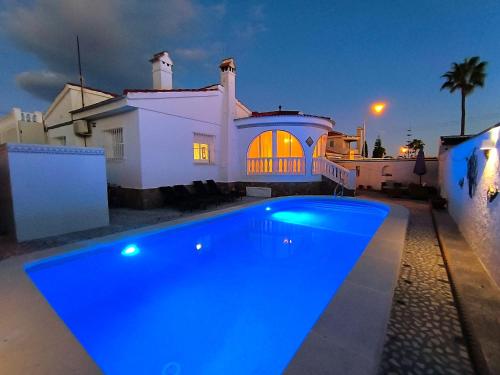 Bazén v ubytování Casa Picasso - Ciudad Quesada, Alicante nebo v jeho okolí