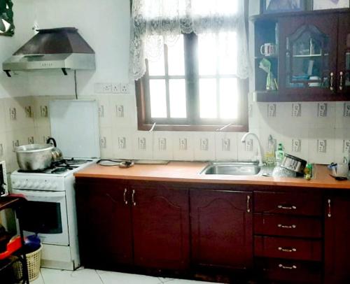 Η κουζίνα ή μικρή κουζίνα στο Highland Terrace